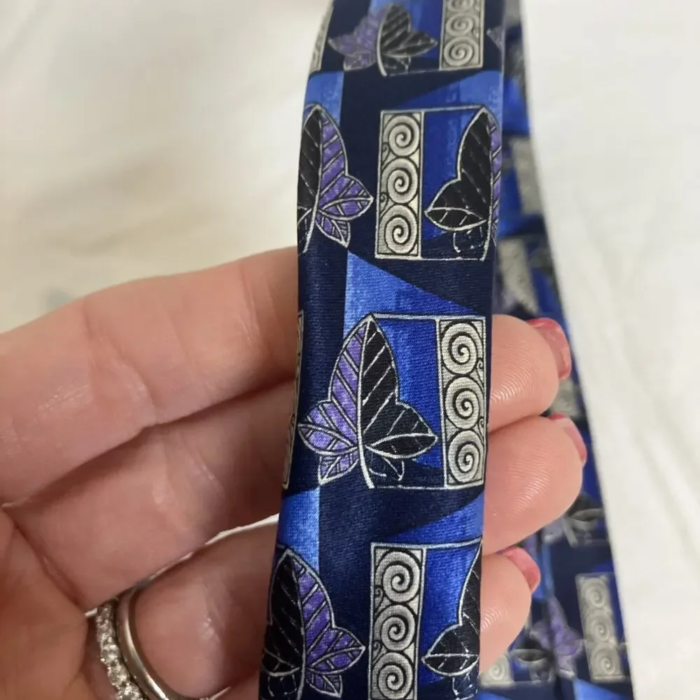 Lanvin‎ Paris Mens Silk Tie Blue Purple Geometric Leaf Made in France Designer